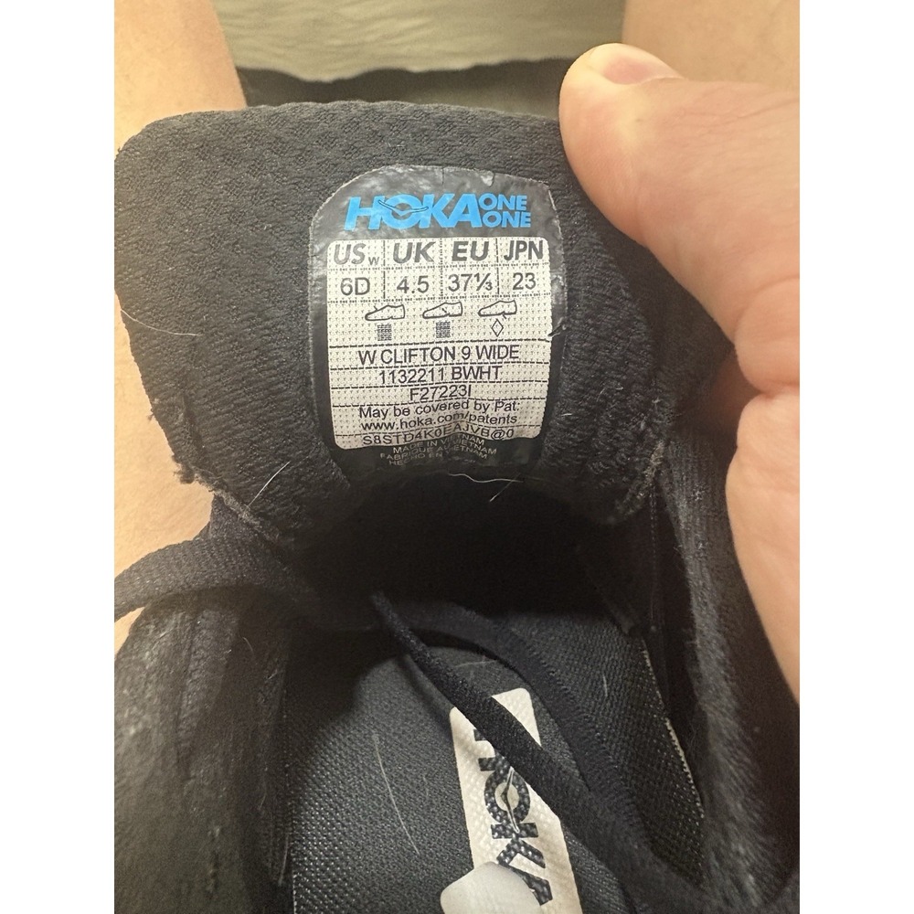 Hoka One Clifton 9 Womens Running Shoe Size 6D WIDE 1132211 BWHT Black/White - Picture 9 of 9
